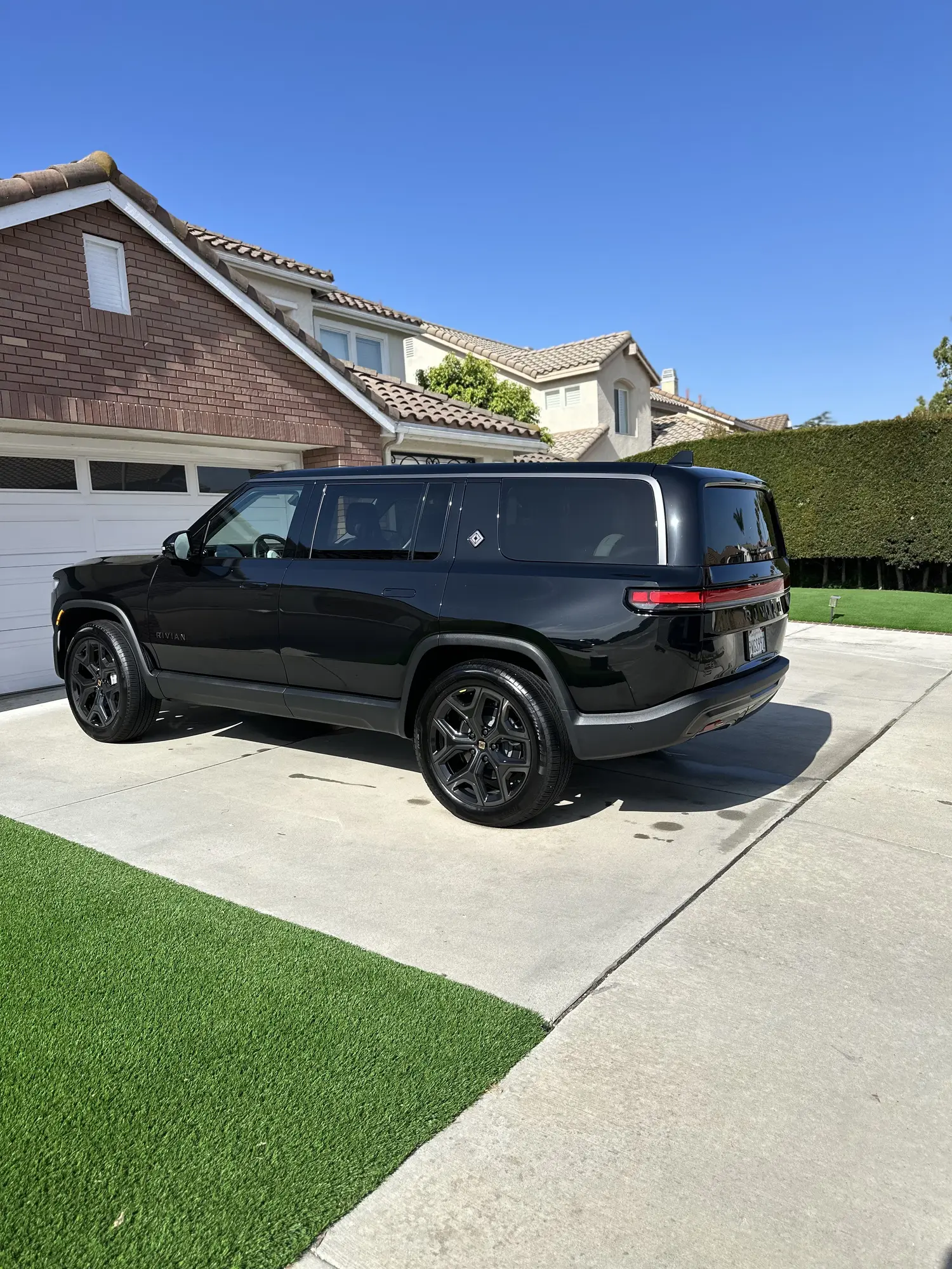 Black Rivian R1S after a mobile detail